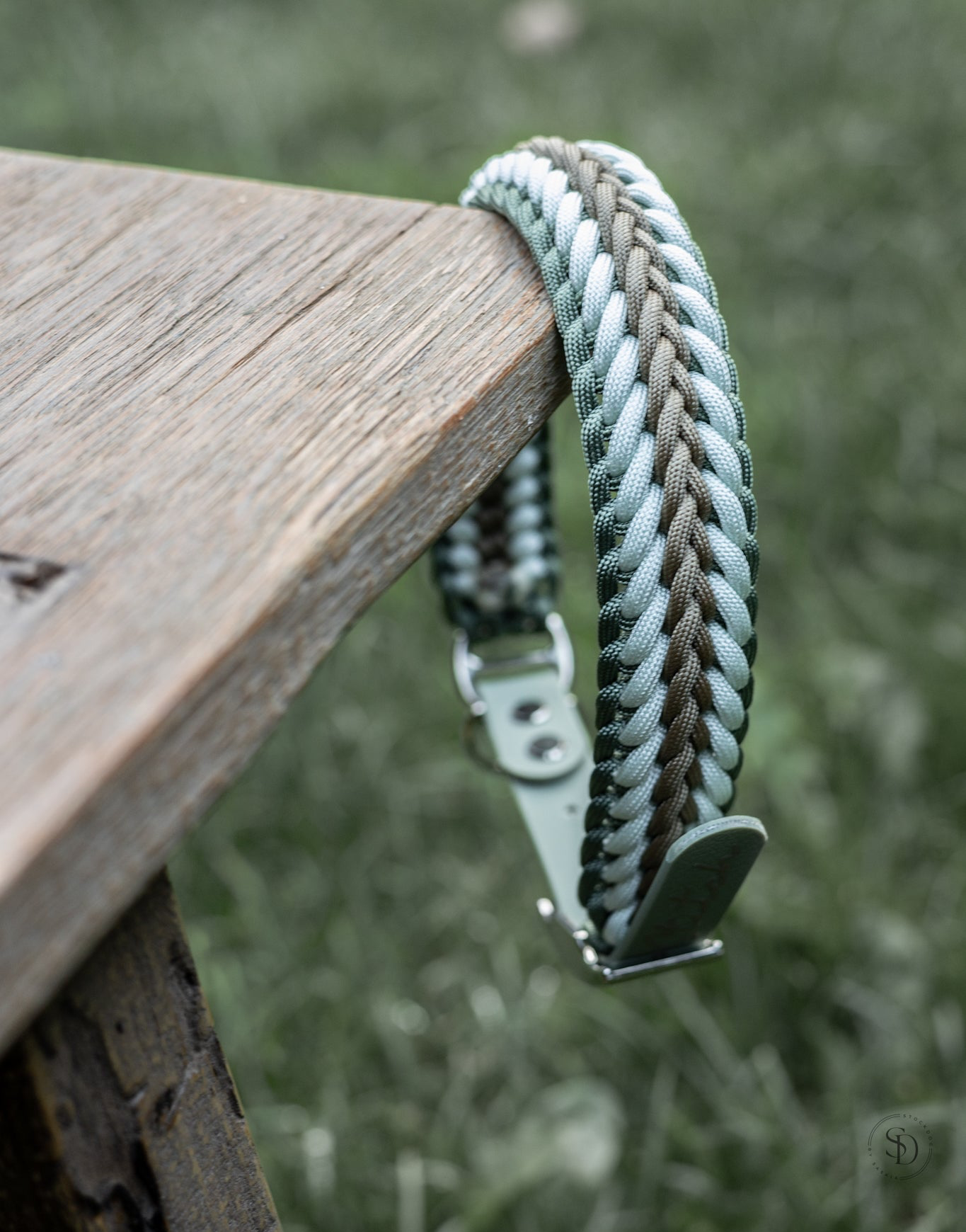 Halsband Modell „Rom“