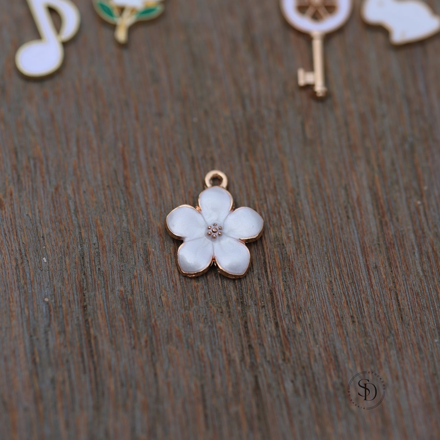 Alle Charms