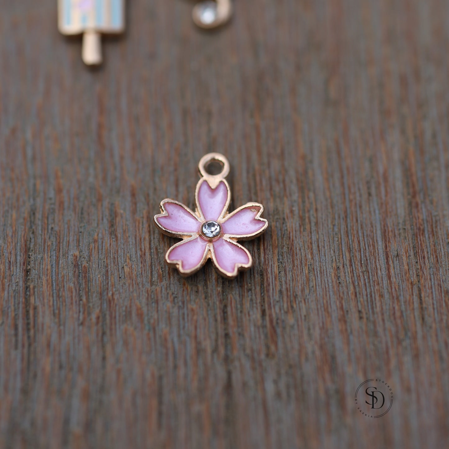 Alle Charms