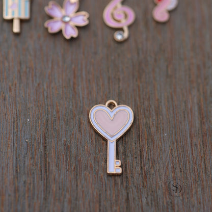 Alle Charms