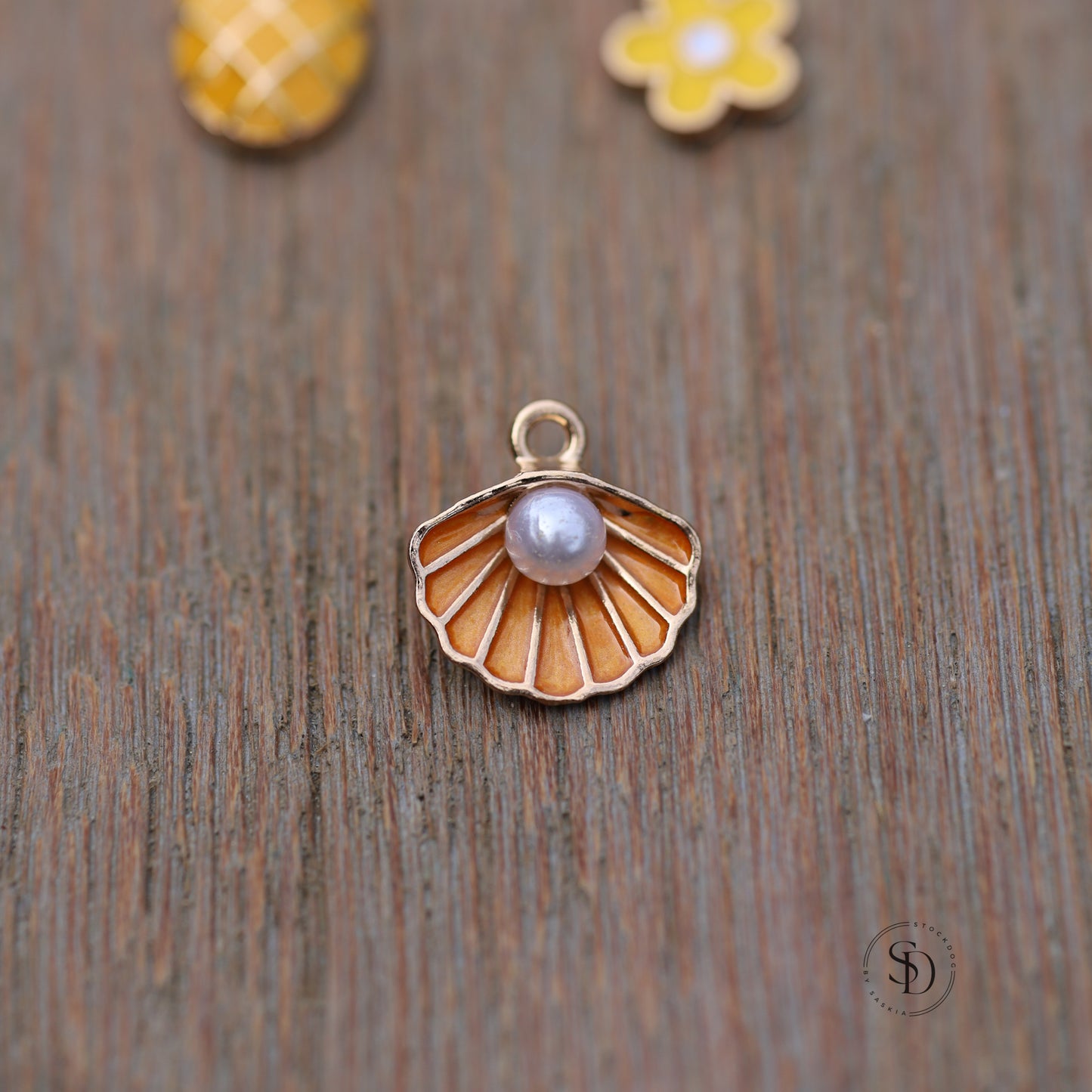 Alle Charms