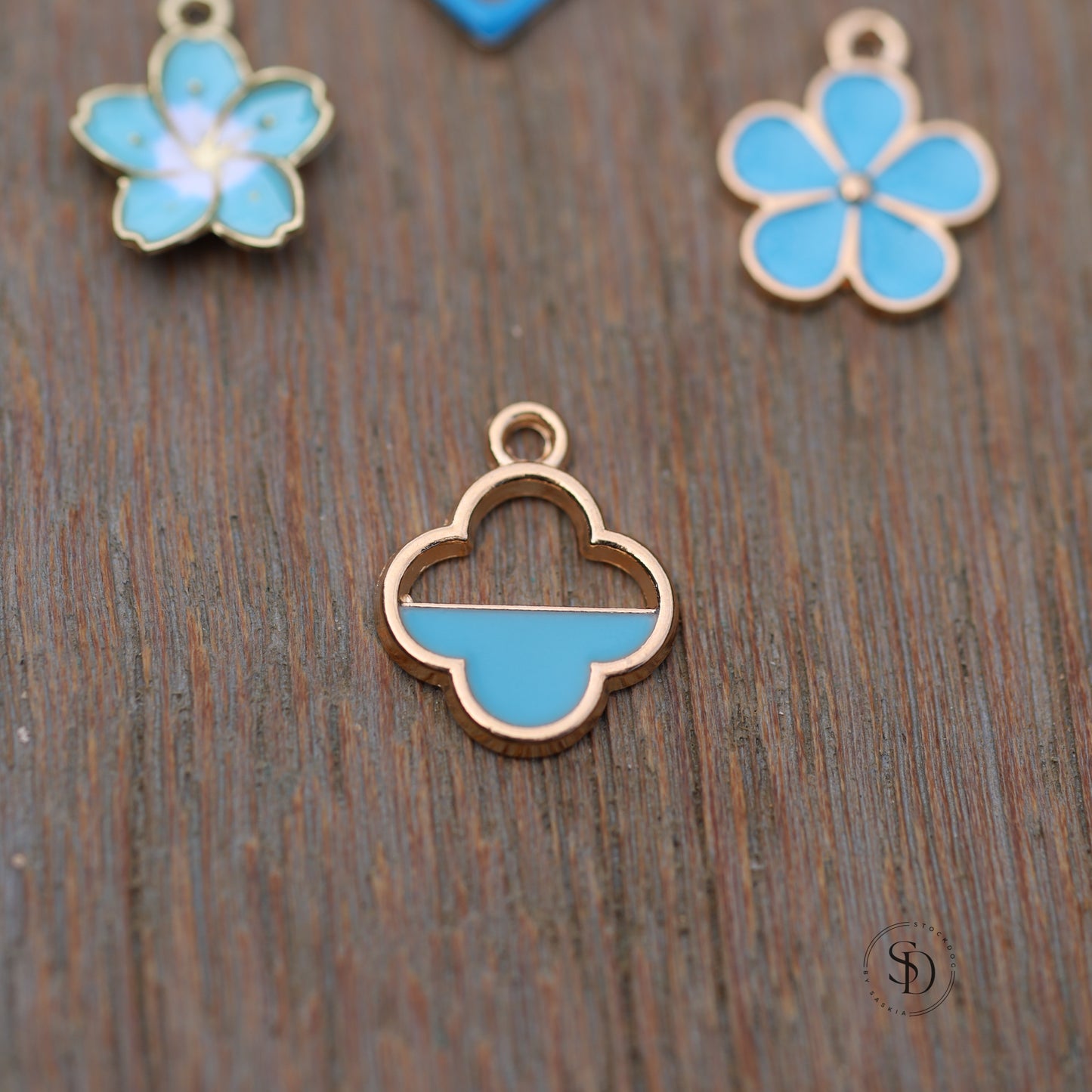 Alle Charms